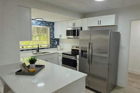 Casa en alquiler en Daytona Beach, Florida, 3 dormitorios, 146.04 m2 № 2237743 - foto 16
