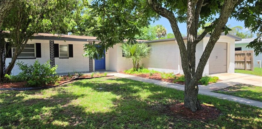 Casa en Daytona Beach, Florida 3 dormitorios, 146.04 m2 № 2237743