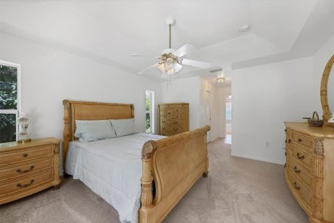 Villa ou maison à vendre à Port Charlotte, Floride: 3 chambres, 157.84 m2 № 1898765 - photo 24