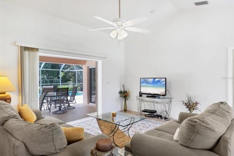 Villa ou maison à vendre à Port Charlotte, Floride: 3 chambres, 157.84 m2 № 1898765 - photo 13