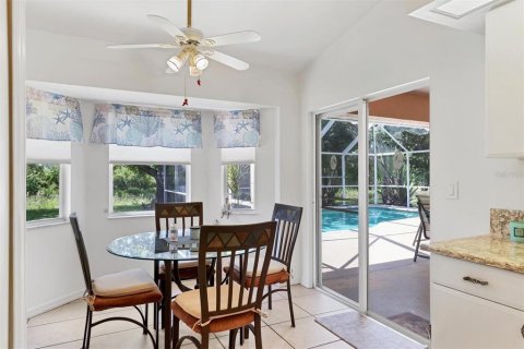Villa ou maison à vendre à Port Charlotte, Floride: 3 chambres, 157.84 m2 № 1898765 - photo 19