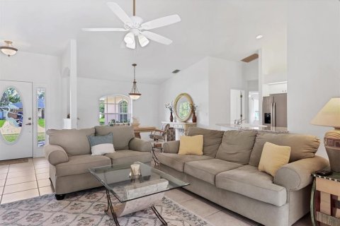 Villa ou maison à vendre à Port Charlotte, Floride: 3 chambres, 157.84 m2 № 1898765 - photo 10