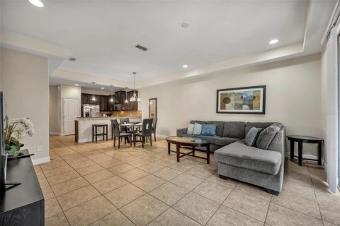Touwnhouse à louer à Davenport, Floride: 3 chambres, 151.62 m2 № 2347771 - photo 14