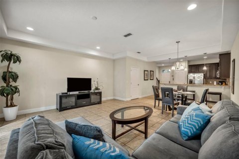 Touwnhouse à louer à Davenport, Floride: 3 chambres, 151.62 m2 № 2347771 - photo 13