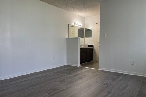 Casa en alquiler en Orlando, Florida, 3 dormitorios, 111.67 m2 № 1918092 - foto 14