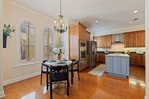 Touwnhouse à vendre à Tampa, Floride: 4 chambres, 261.06 m2 № 2098119 - photo 7