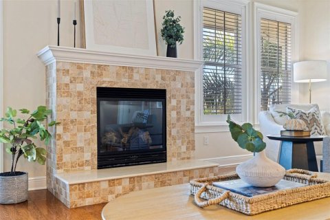 Touwnhouse à vendre à Tampa, Floride: 4 chambres, 261.06 m2 № 2098119 - photo 20
