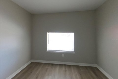 Villa ou maison à louer à Saint Petersburg, Floride: 3 chambres, 115.76 m2 № 2385963 - photo 7