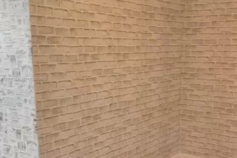 Condominio en venta en Miami Beach, Florida, 1 dormitorio, 72.56 m2 № 2182448 - foto 3