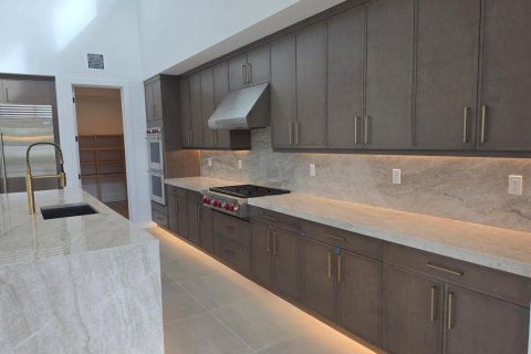 Villa ou maison à vendre à Boca Raton, Floride: 5 chambres, 417.78 m2 № 2431343 - photo 5