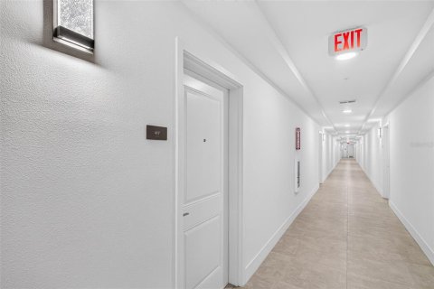 Appartement à louer à Orlando, Floride: 2 chambres, 95.04 m2 № 2413708 - photo 17