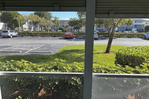 Copropriété à vendre à Boca Raton, Floride: 1 chambre, 55.74 m2 № 2154147 - photo 2