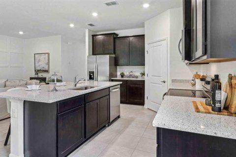 Casa en venta en Ocala, Florida, 4 dormitorios, 188.96 m2 № 1835429 - foto 7