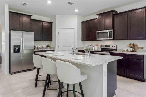 Casa en venta en Ocala, Florida, 4 dormitorios, 188.96 m2 № 1835429 - foto 5