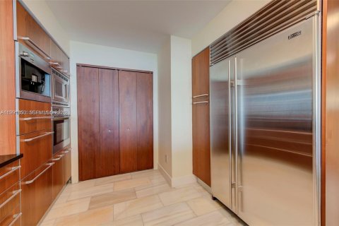 Condominio en venta en Miami, Florida, 2 dormitorios, 160.72 m2 № 2154836 - foto 18
