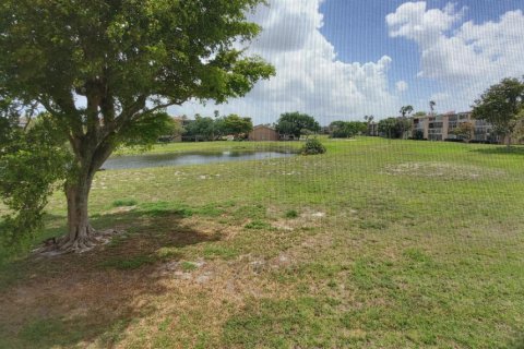Condominio en venta en Margate, Florida, 2 dormitorios, 103.12 m2 № 2259815 - foto 11