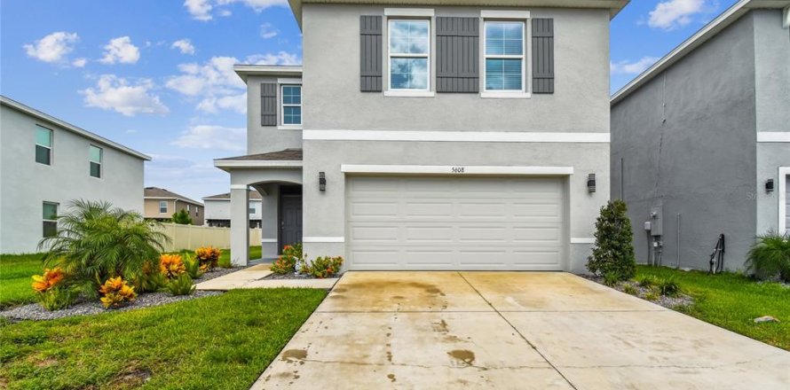 House in Wesley Chapel, Florida 4 bedrooms, 209.96 sq.m. № 1870194