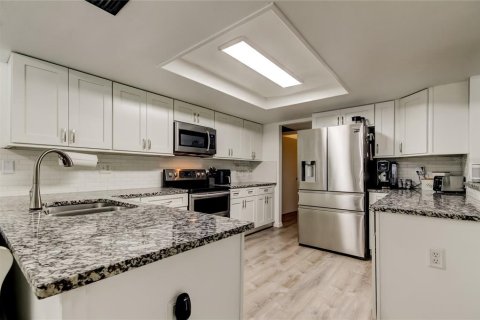 Casa en venta en New Port Richey, Florida, 3 dormitorios, 180.23 m2 № 1796852 - foto 14