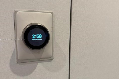 Villa ou maison à louer à Biscayne Park, Floride: 3 chambres, 158.68 m2 № 1989267 - photo 21