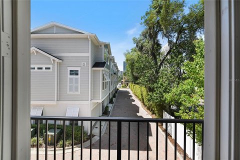 Townhouse in Orlando, Florida 3 bedrooms, 168.8 sq.m. № 1723379 - photo 14