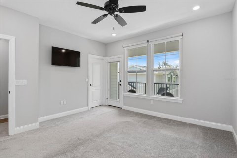 Townhouse in Orlando, Florida 3 bedrooms, 168.8 sq.m. № 1723379 - photo 28