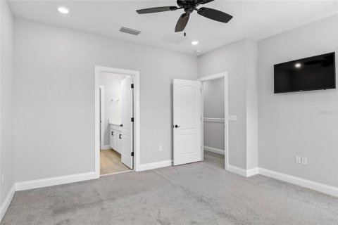 Townhouse in Orlando, Florida 3 bedrooms, 168.8 sq.m. № 1723379 - photo 30