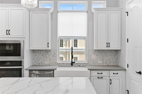 Townhouse in Orlando, Florida 3 bedrooms, 168.8 sq.m. № 1723379 - photo 18