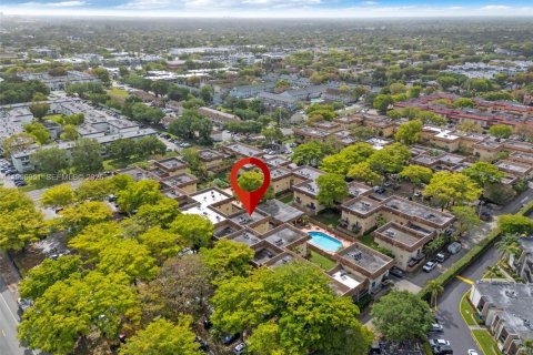 Condominio en venta en Miami, Florida, 2 dormitorios, 105.91 m2 № 2058959 - foto 25