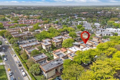 Condominio en venta en Miami, Florida, 2 dormitorios, 105.91 m2 № 2058959 - foto 23