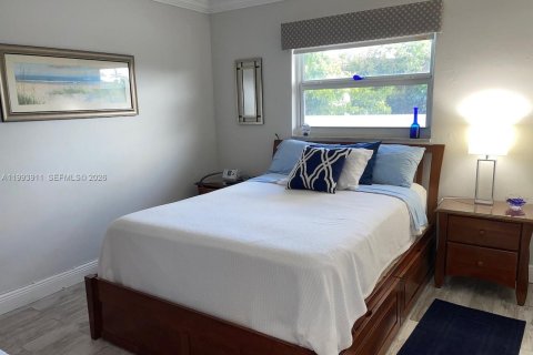 Снять в аренду кондоминиум в Лодердейл-бай-те-Си, Флорида 1 спальня, 47.38м2, № 2064311 - фото 8