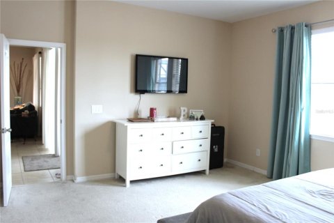 House in Kissimmee, Florida 5 bedrooms, 314.94 sq.m. № 1557199 - photo 13