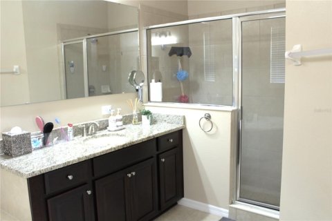 House in Kissimmee, Florida 5 bedrooms, 314.94 sq.m. № 1557199 - photo 21