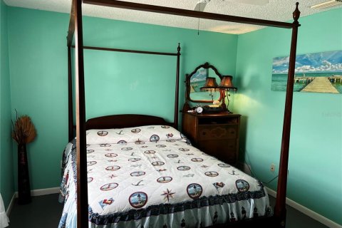 House in New Port Richey, Florida 2 bedrooms, 104.79 sq.m. № 1885307 - photo 22