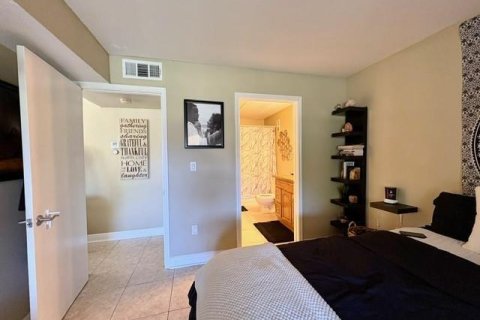 Condominio en venta en Oakland Park, Florida, 2 dormitorios, 115.29 m2 № 2083158 - foto 4