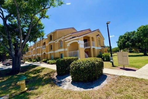 Condominio en venta en Oakland Park, Florida, 2 dormitorios, 115.29 m2 № 2083158 - foto 26