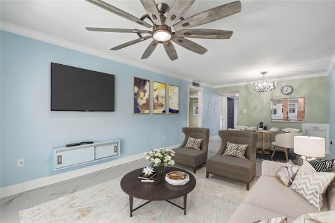 Condo in Bradenton, Florida, 2 bedrooms № 2207996 - photo 14