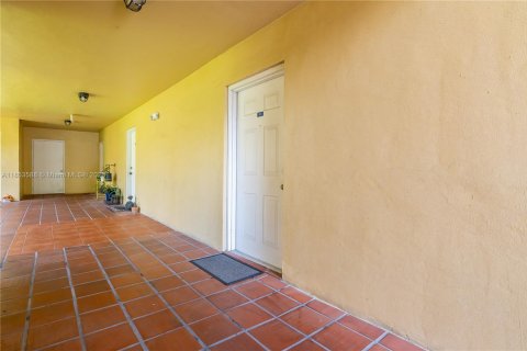 Condominio en venta en Miami, Florida, 2 dormitorios, 89.19 m2 № 1977500 - foto 21