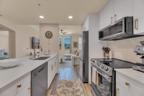 Condo in Fort Lauderdale, Florida, 1 bedroom № 2088172 - photo 6