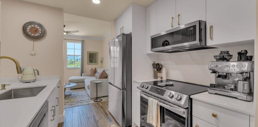 Condo in Fort Lauderdale, Florida, 1 bedroom № 2088172