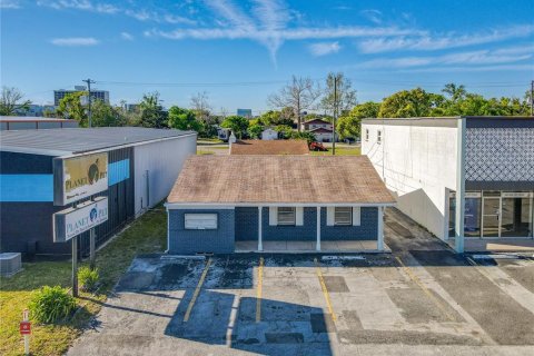 Immobilier commercial à louer à Winter Park, Floride: 178.84 m2 № 1812782 - photo 3