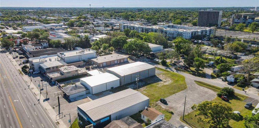 Immobilier commercial à Winter Park, Floride 178.84 m2 № 1812782