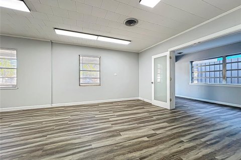 Immobilier commercial à louer à Winter Park, Floride: 178.84 m2 № 1812782 - photo 25