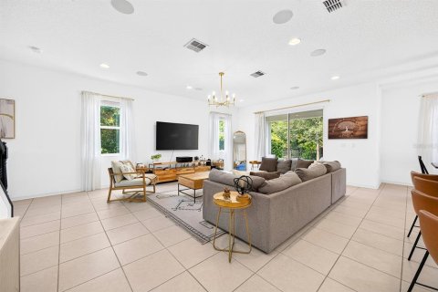 Купить виллу или дом в Орландо, Флорида 11 комнат, 271.18м2, № 2345608 - фото 7
