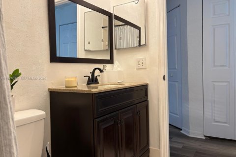 Купить таунхаус в Санрайз, Флорида 4 спальни, 145.67м2, № 1988447 - фото 21