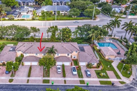 Купить таунхаус в Санрайз, Флорида 4 спальни, 145.67м2, № 1988447 - фото 9