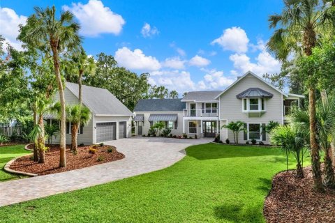 House in Merrit Island, Florida 5 bedrooms, 521.27 sq.m. № 1778793 - photo 6
