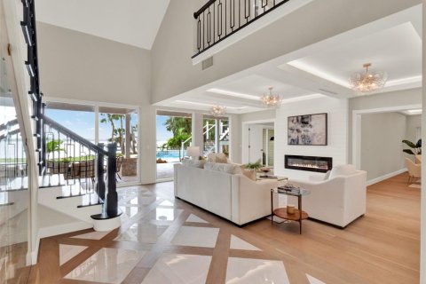 House in Merrit Island, Florida 5 bedrooms, 521.27 sq.m. № 1778793 - photo 10