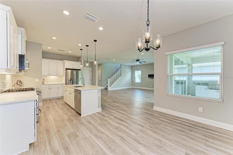 Villa ou maison à louer à Sarasota, Floride: 4 chambres, 287.72 m2 № 2411397 - photo 12