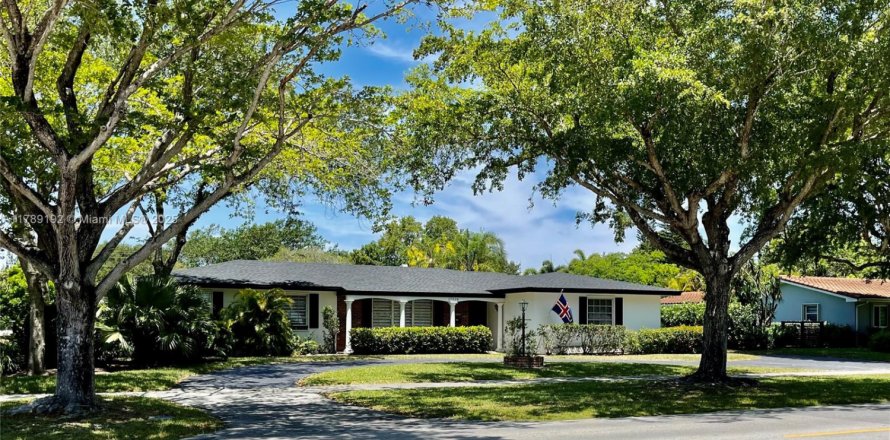 Casa en Palmetto Bay, Florida 4 dormitorios, 195.09 m2 № 1647045