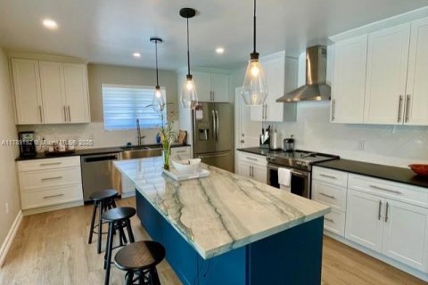 Casa en venta en Palmetto Bay, Florida, 4 dormitorios, 195.09 m2 № 1647045 - foto 6